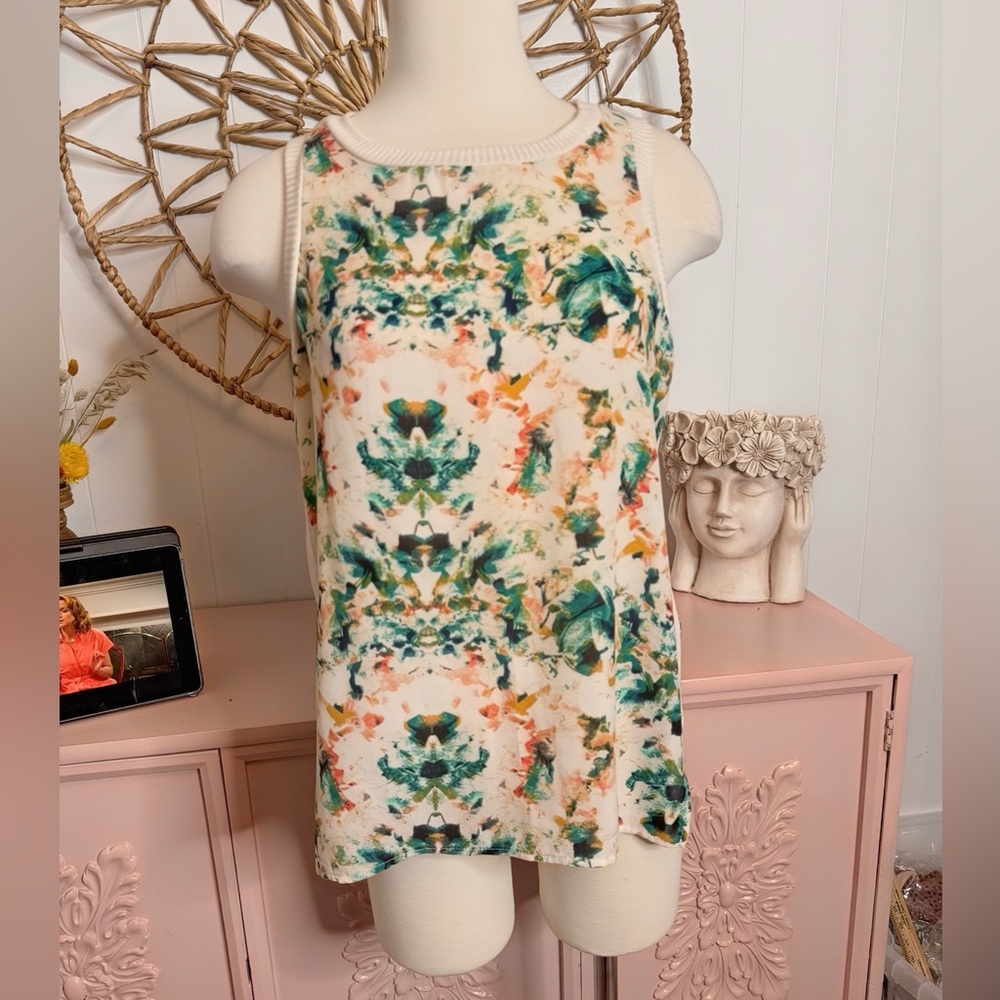 Allison Joy Cream and Green Floral‎ Top